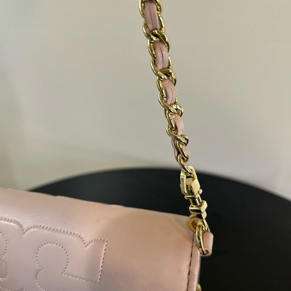 Tory Burch Purse Pink Gold Chain Quilted Leather purse - Picture 4 of 13